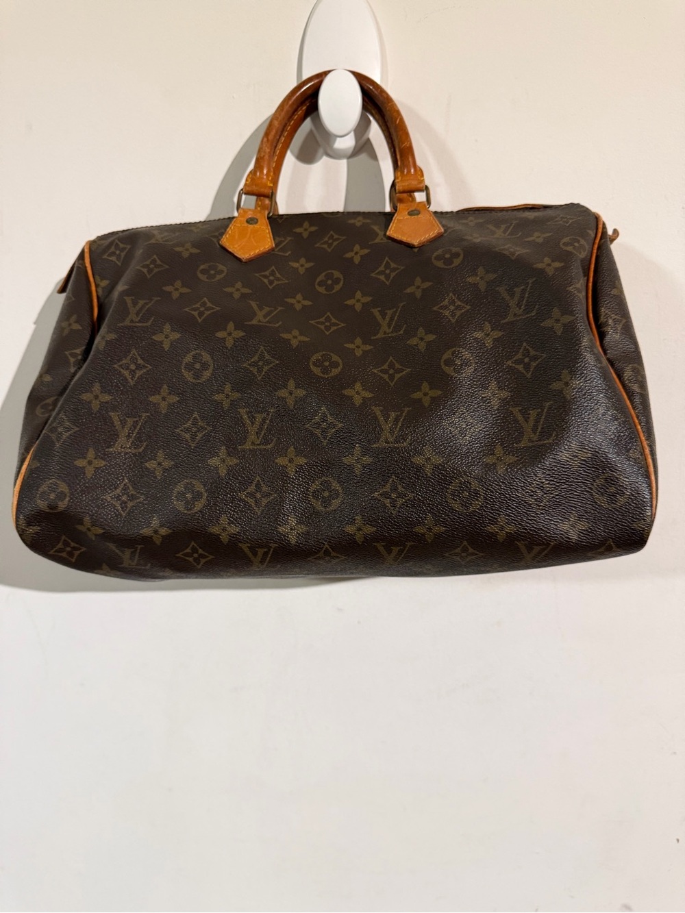 Louis Vuitton Brown Monogram speedy bag